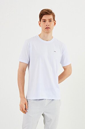 Erkek Bisiklet Yaka T-shirt %100 Pamuk Nakış Detaylı Basic Beyaz Tişört