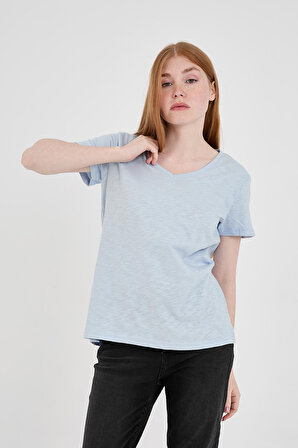 Viole&More 1002 Flamlı  V Yaka Basic Kadın T-shirt BEBE MAVİ