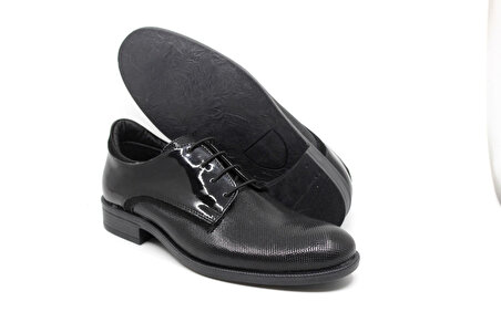 Zerhan 156 Erkek & Çocuk Siyah Rugan Lastik Bağcıklı Ayakkabı