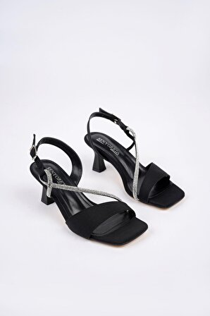 Sapin Taşlı Topuklu Kadın Ayakkabı (TAM KALIP KULLANDIĞINIZ BEDEN ÖNERİLİR) 72779