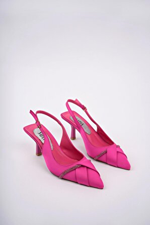 Sapin Taşlı Arkası Açık Topuklu Kadın Ayakkabı (TAM KALIP KULLANDIĞINIZ BEDEN ÖNERİLİR) 72780