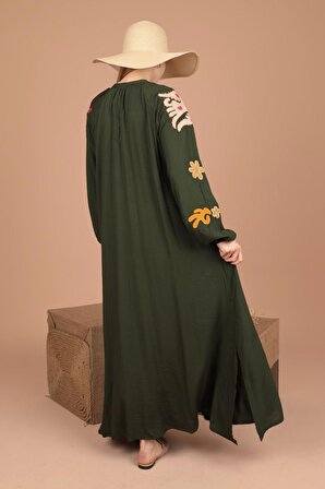 Aplike Kuş Nakış Detaylı Hakim Yakalı Bol Kalıplı Viskon Kumaşlı Kadın Elbise Haki Yaz / Bahar