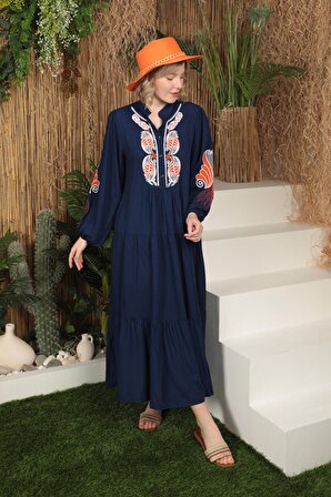 Ön Robası ve Kolları Nakış Detaylı Uzun Kollu Viskon Kumaşlı Rahat Kadın Elbise Lacivert Yaz /Bahar