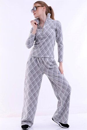 Dik Yaka Uzun Kollu Fit Üst Bol Paça Bel Lastikli Alt Şardonlu Pijama Takım