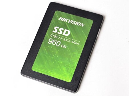 Hikvision C100 2.5 İnç 960 GB Sata 3.0 470 MB/s 550 MB/s SSD 