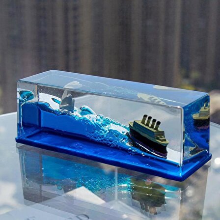 CajuArt Dekoratif Titanik Gemi Temalı Su Küresi Ofis Ev Masa Dekoru Hediye