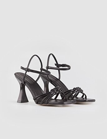 Cabani Siyah Kadın Kalın Topuklu Ayakkabı