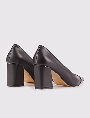 Siyah Kadın Kalın Topuklu Ayakkabı