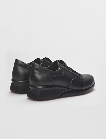 Hakiki Deri Siyah Lastikli Kadın Comfort Ayakkabı