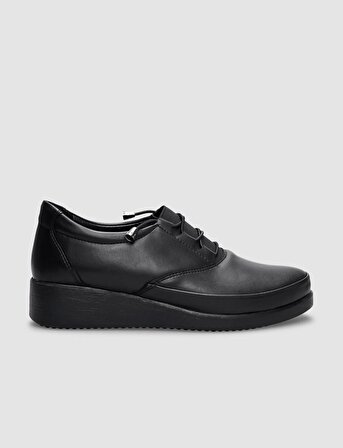 Siyah Lastik Bağcıklı Kadın Comfort Ayakkabı