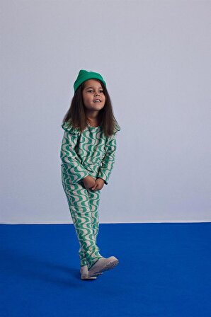 Kız Çocuk Yeşil Geometrik Desenli Yumoş Takım