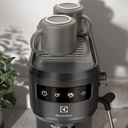 Electrolux E6EC1-6BST Explore 6 Siyah Espresso Makinesi