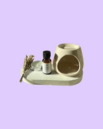 Lavanta Aromaterapi Kutusu: Lavanta Uçucu Yağı, Buhurdanlık, Tealight Mum, Mini Lavanta Demeti