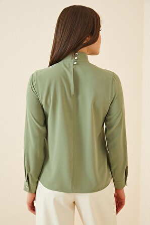 Kadın Çağla Yeşili Pencere Detaylı Dökümlü Uzun Kollu Bluz HZL22S-BD104181