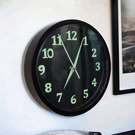 Fosforlu Gece Parlayan Siyah Salon Mutfak Ofis Duvar Saati 22 cm Plastik B2