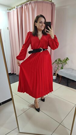 Kadın Kırmızı Uzun Kol Kruvaze Yaka Beli Lastikli Eteği Pileli Şifon Maksi Boy Kemerli Elbise