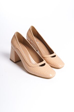 Klasik Topuklu Büyük Numara Bayan Ayakkabı