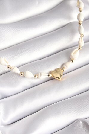 Beyaz Deniz Kabuğu Model Gold Renk Kalp Figür Kadın Kolye