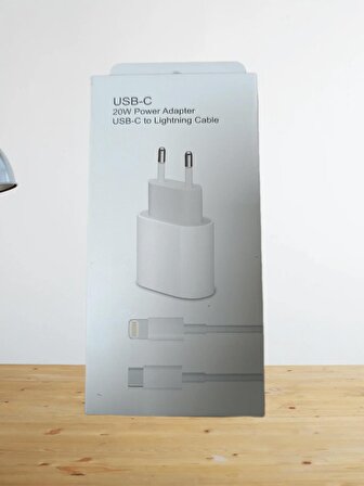 USB-C POWER ADAPTER USB-C to Lightning Cable