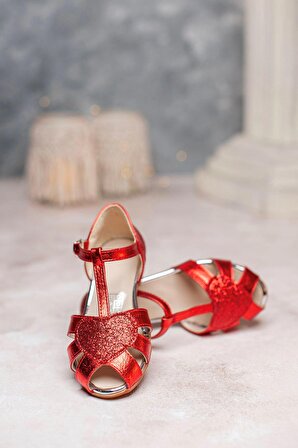 Kız Çocuk Kalpli Babet Ayakkabı Kırmızı