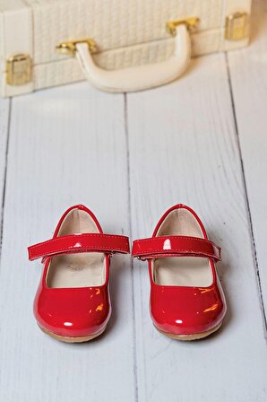 Bebek Kırmızı Rugan Ayakkabı