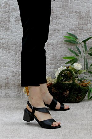 Mehmet Mete 2021 Klasik Topuklu Kadın Sandalet