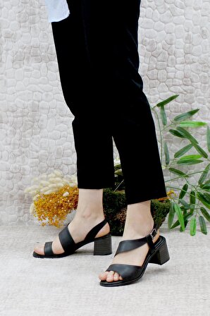 Mehmet Mete 2021 Klasik Topuklu Kadın Sandalet