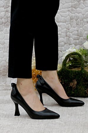 Mehmet Mete 710 Fashion Arkası Fiyonklu Topuklu Kadın Ayakkabı