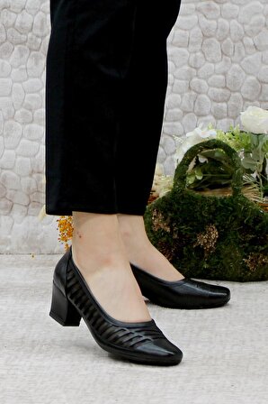 Mehmet Mete 8627 Fileli Taşlı Klasik Topuklu Kadın Ayakkabı