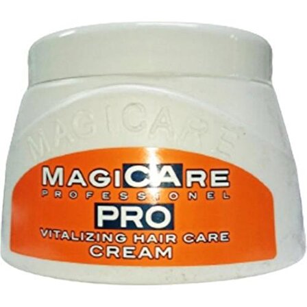 Magicare Pro Besleyici Tüm Saç Tipleri İçin Keratinli Bakım Yapan Saç Kremi 500 ml