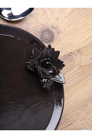 Kahverengi Stoneware Seramik Çiçekli El Yapımı Tabak (21cm)