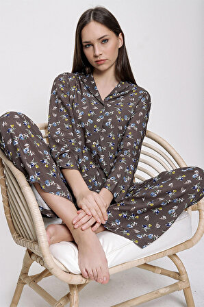 23133111 Rahat Kesim Düğmeli Pijama Takımı