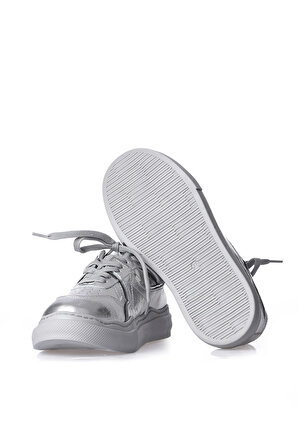 Bağcıklı Gümüş Renk Hakiki Deri Kadın Sneaker