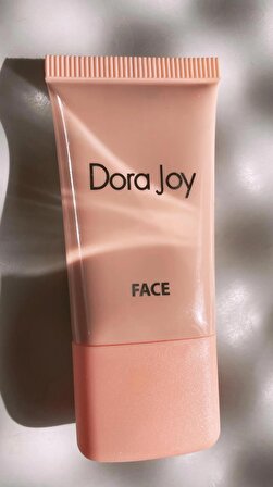 Dora Joy Magic 5 in 1 Hydrating Tinted Mouisturizer SPF 30 Collagen & Vitamine E & C Renk Tonu Eşitleyici Aydınlatıcı Krem