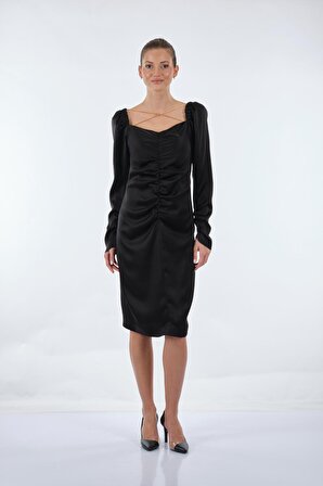 Seçil V Yaka Büzgülü Uzun Kollu Siyah Kadın Elbise 2221001004