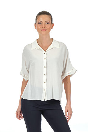 Seçil Kısa Kollu Beyaz Kadın Gömlek 23112201018