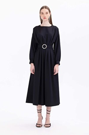 Seçil Kadın Kemeri Taşlı Pileli Midi Boy Elbise 1084 Siyah