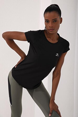 Siyah Sırt Pencereli Kısa Kol Standart Kalıp O Yaka Kadın T-Shirt - 97101 | S