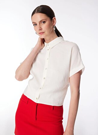 Selen Gömlek Yaka Düz Beyaz Kadın Bluz 24YSL8761
