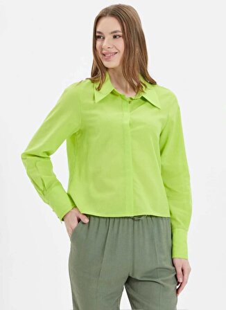 Selen Gömlek Yaka Düz Yeşil Kadın Bluz 24YSL8882