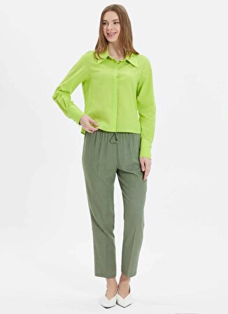 Selen Gömlek Yaka Düz Yeşil Kadın Bluz 24YSL8882