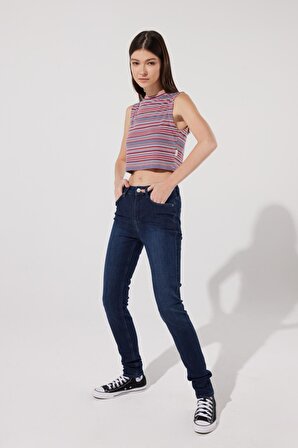 Slim Fit Dar Kesim Bisiklet Yaka Kolsuz Crop Renkli Esnek Tişört