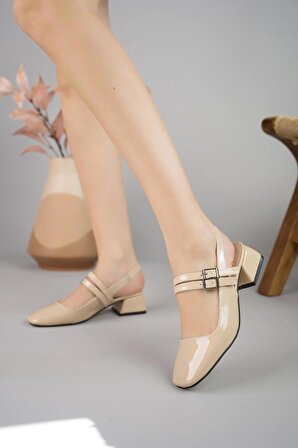 Muggo JANE Garantili Arkası Açık Kare Burunlu Kadın Günlük Kısa Topuklu Ayakkabı