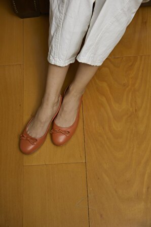 Hakiki Deri Kadın Babet Fiyonklu Rahat Günlük Düz Ayakkabı