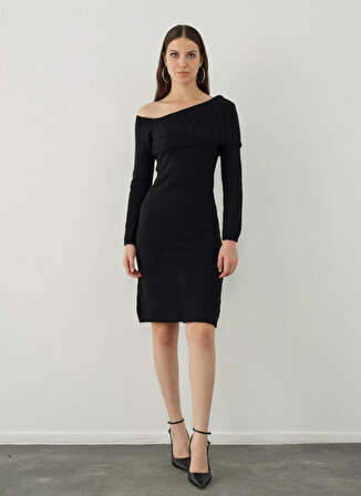 Sherin Klasik Yaka Payetli Siyah Kadın Elbise SW23KD4810Sİ