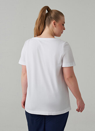 Luokk Yuvarlak Yaka  Rahat Kalıp Düz Beyaz Kadın Büyük Beden T-Shirt JENNY
