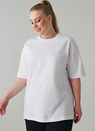 Luokk Yuvarlak Yaka  Rahat Kalıp Düz Beyaz Kadın Büyük Beden T-Shirt MORRIS