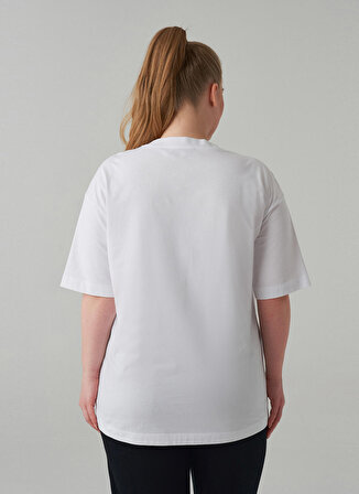 Luokk Yuvarlak Yaka  Rahat Kalıp Düz Beyaz Kadın Büyük Beden T-Shirt MORRIS