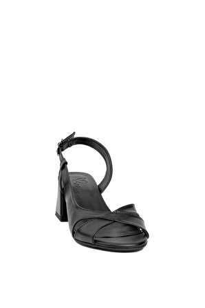 Beety BY25.958 Kadın Klasik Topuklu Ayakkabı Siyah