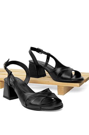 Beety BY25.958 Kadın Klasik Topuklu Ayakkabı Siyah